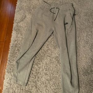 Nike Tech Fleece Sweatpants